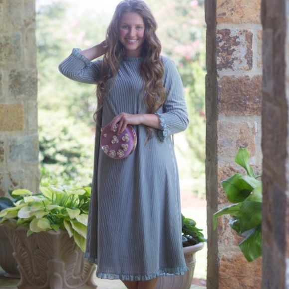 Dainty Jewells Dresses & Skirts - Arlington Evening Dress 👗